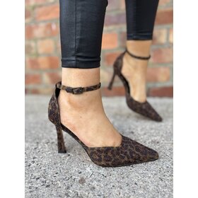 Una Healy Broke My Heart