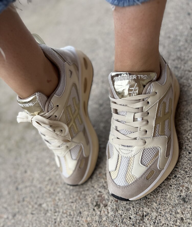 Another Trend A040 V343