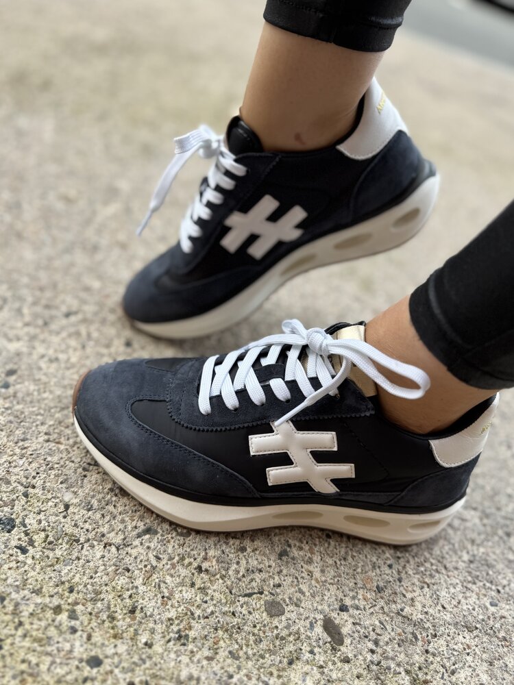 Another Trend A041 V883