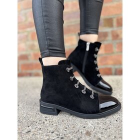 Loretta Vitale C3896