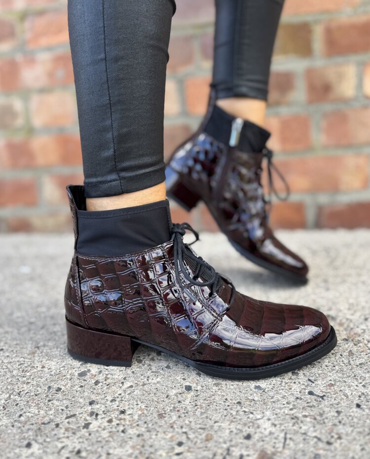 Loretta Vitale C3868D