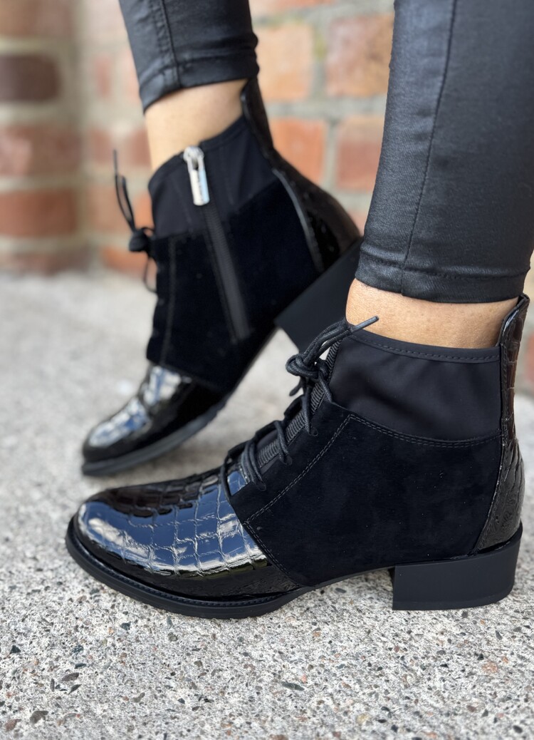 Loretta Vitale C3868C