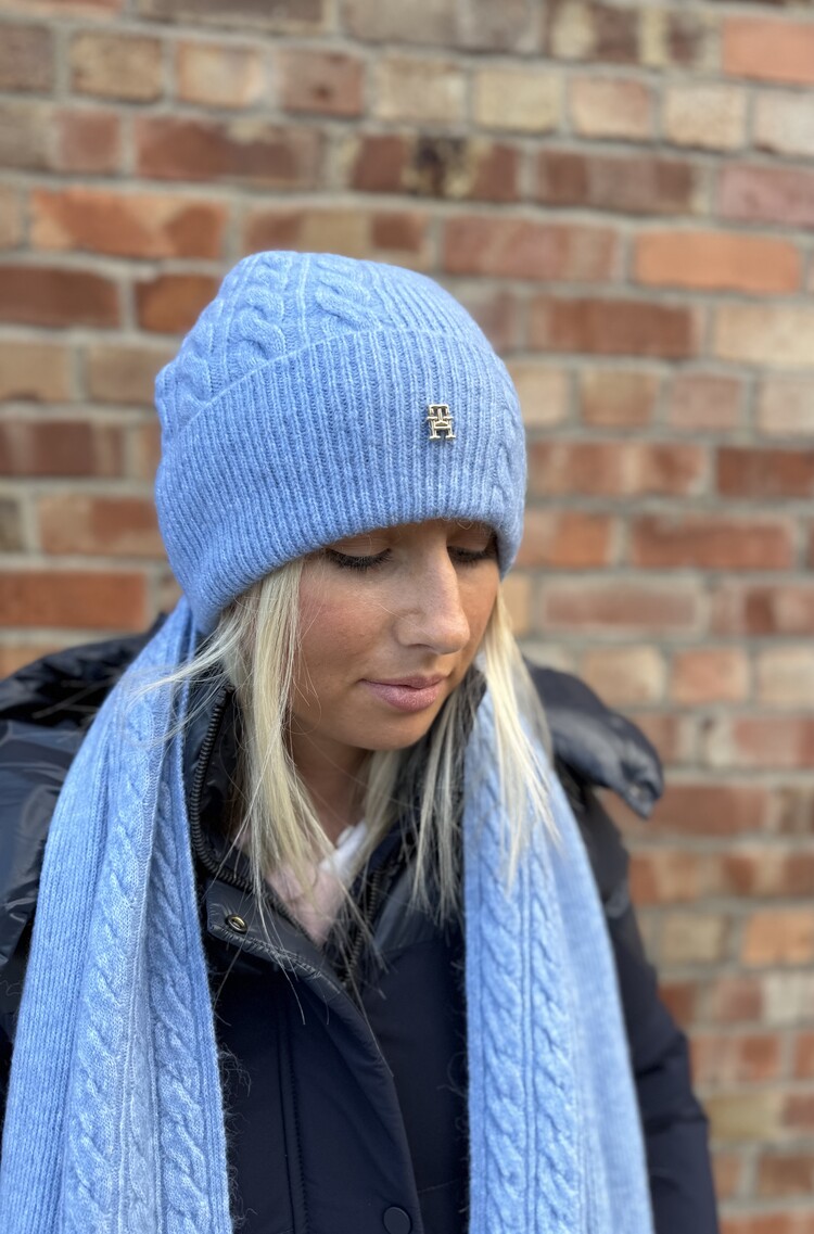 Tommy Hilfiger TH Elevated Chic Fluffy Beanie