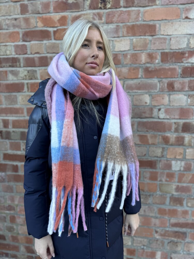 Pia Rossini Carson Scarf