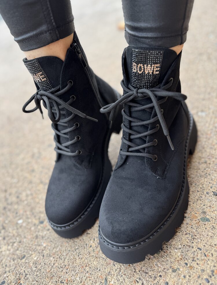 Lloyd & Pryce Gonzalez