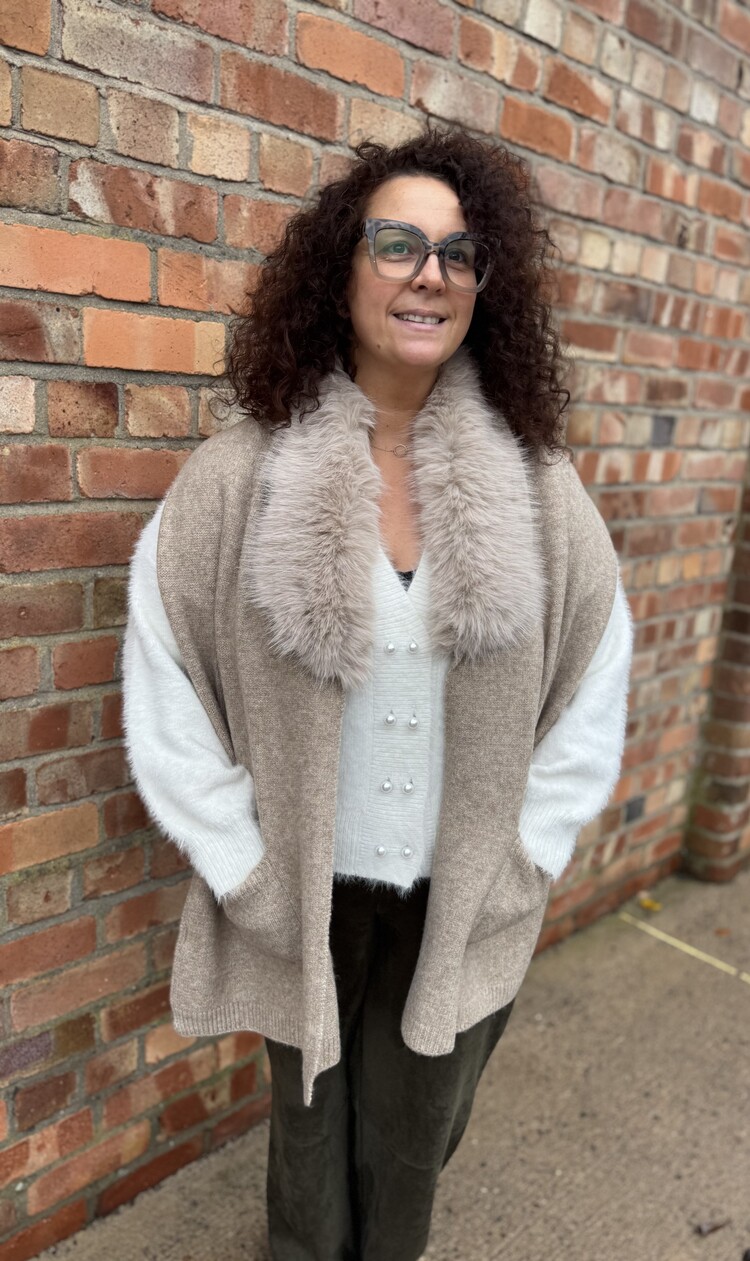 Elie Beaumont Winter Stole Elite - Fur Collar