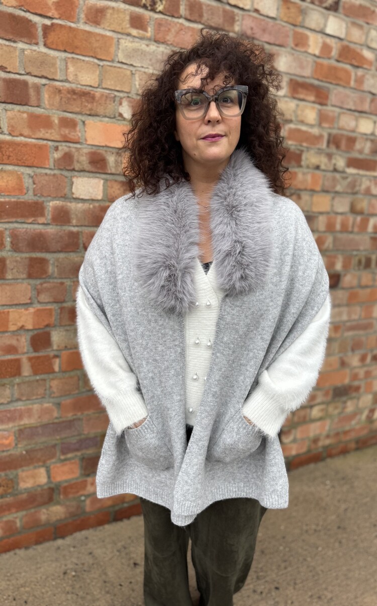 Elie Beaumont Winter Stole Elite - Fur Collar