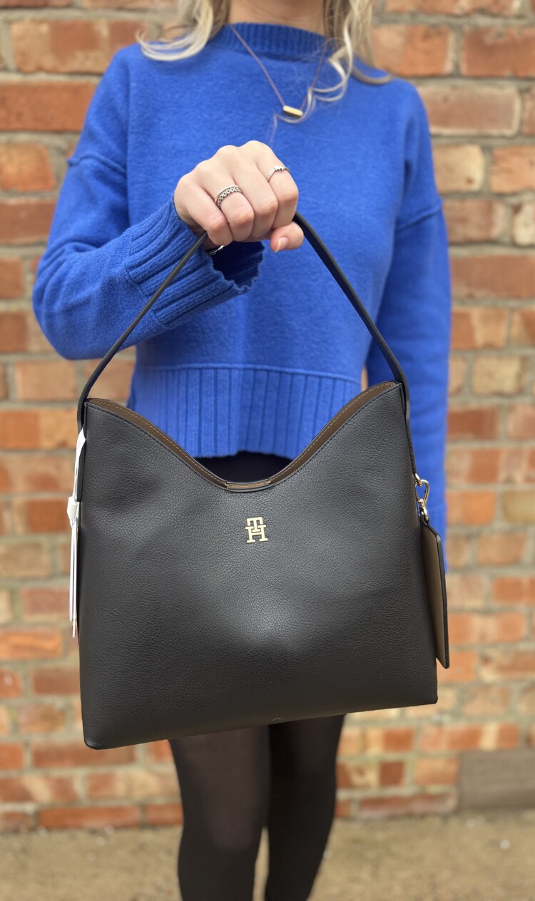 Tommy Hilfiger TH Icon Shoulder Bag