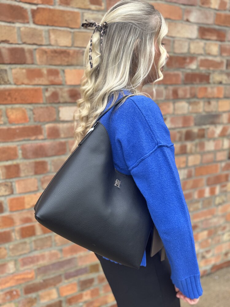 Tommy Hilfiger TH Icon Shoulder Bag