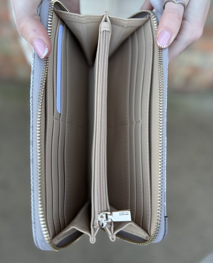 Guess Karnilla Logo SLG Lrg ZA