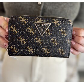 Guess Laurel II SLG Med ZA