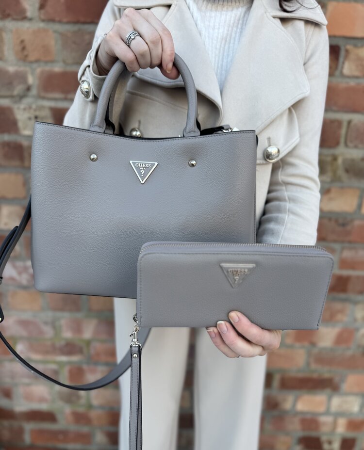 Guess Meridian II Girlfriend Satchel