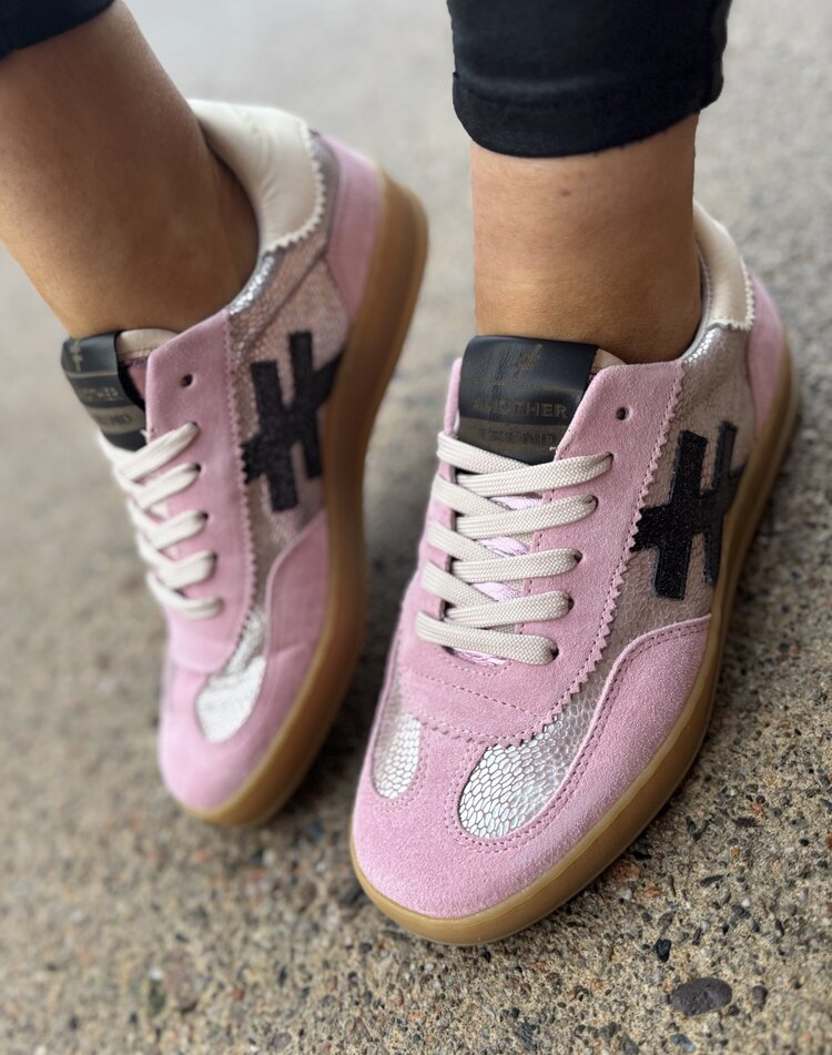 Another Trend A032 C166