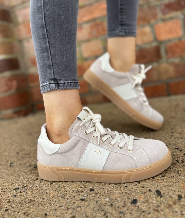 Nero Giardini E513005D