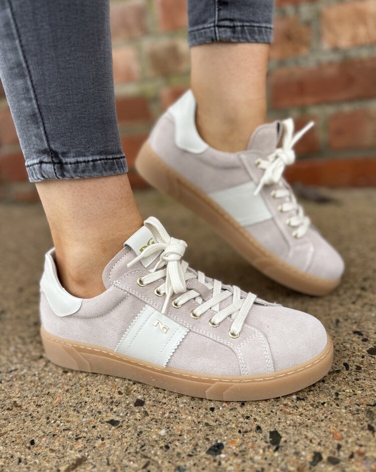 Nero Giardini E513005D