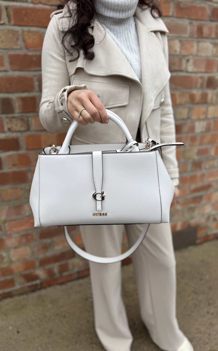 Guess Carrie Girlfriend Satchel