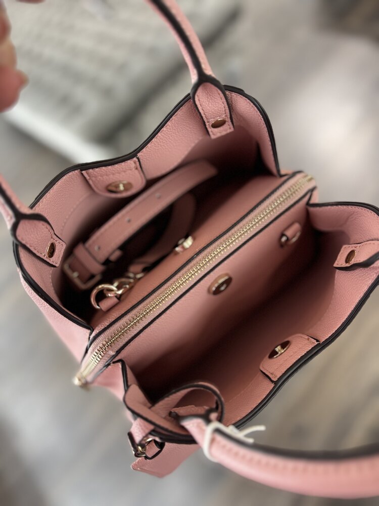 Guess Meridian II Small Girlfriend Carryall