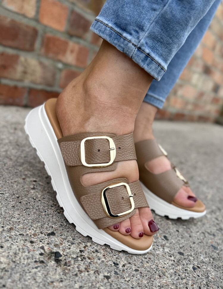 Oh My Sandals 5950