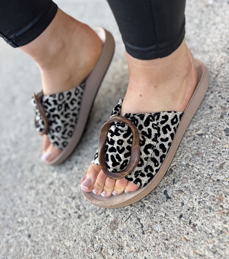 Fantasy Sandals Emiliana