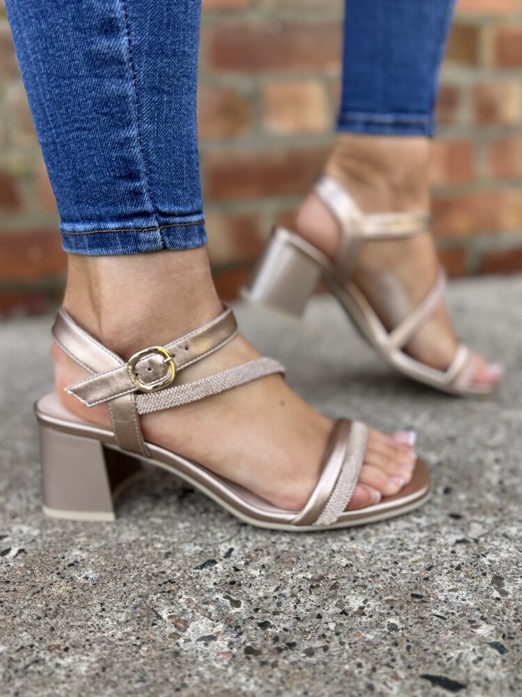 Nero Giardini E615721D