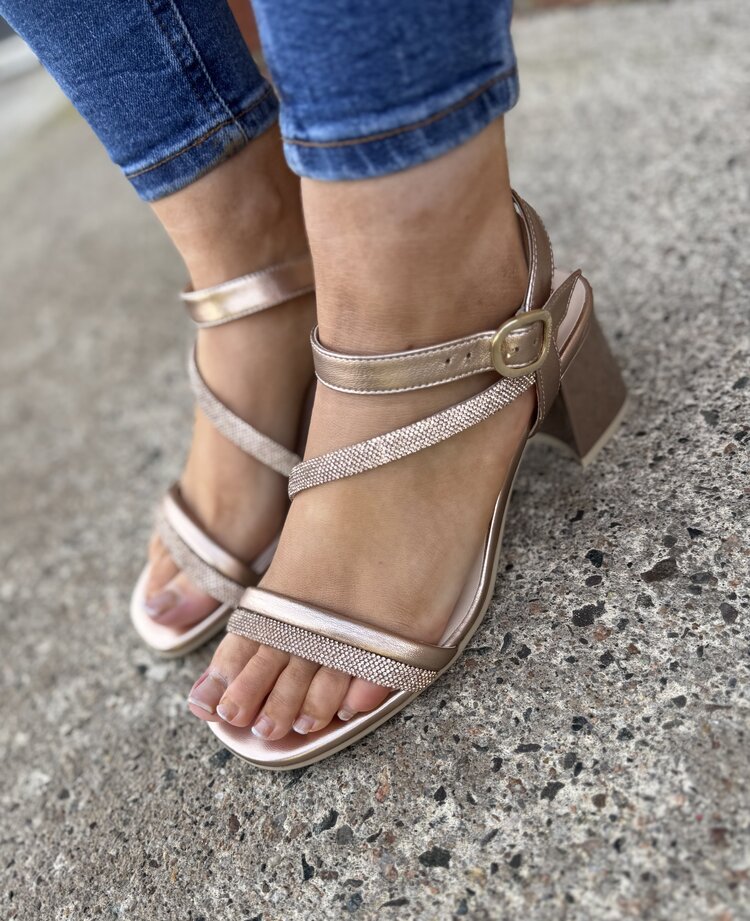 Nero Giardini E615721D