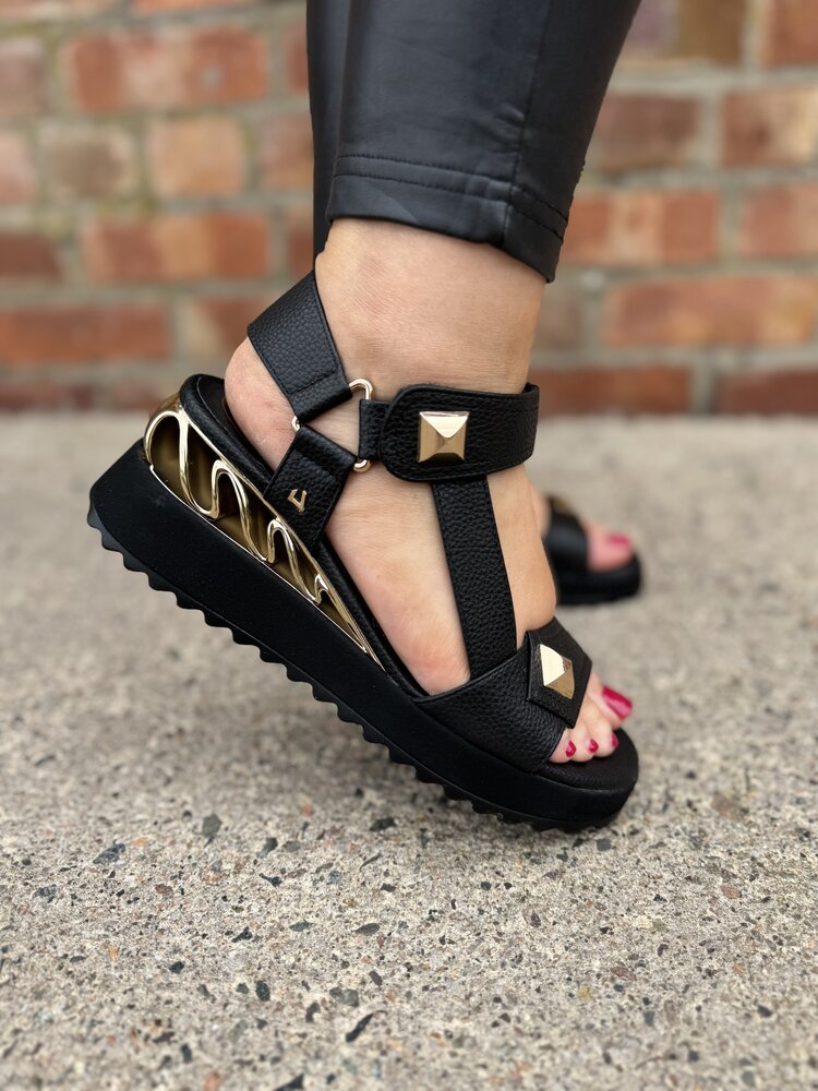 Una Healy Better Alone