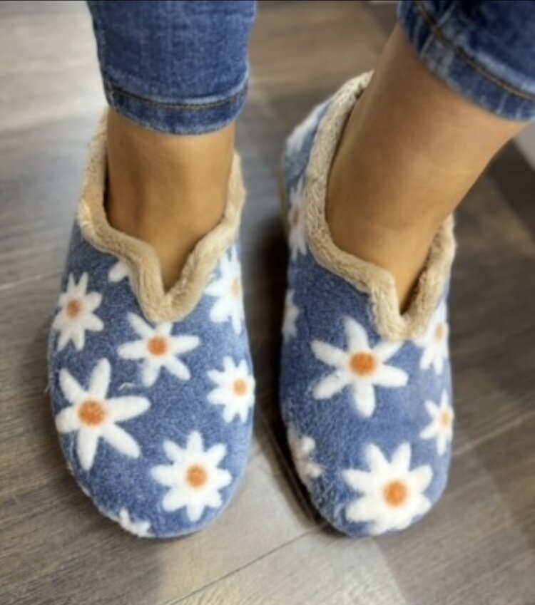 Lunar Daisy