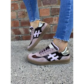 Another Trend A032 8761