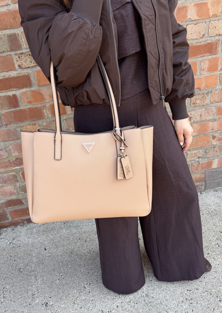 Guess Noelle II Tech Tote