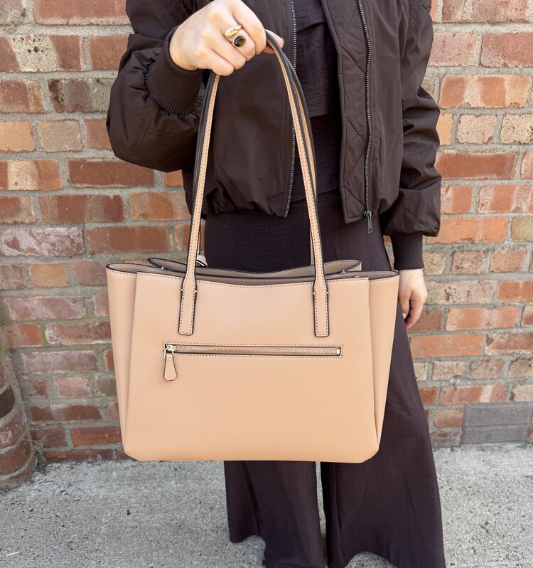 Guess Noelle II Tech Tote