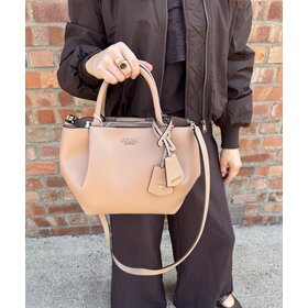 Guess Amorette Girlfriend Satchel