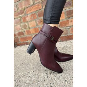 Caprice 25317-47