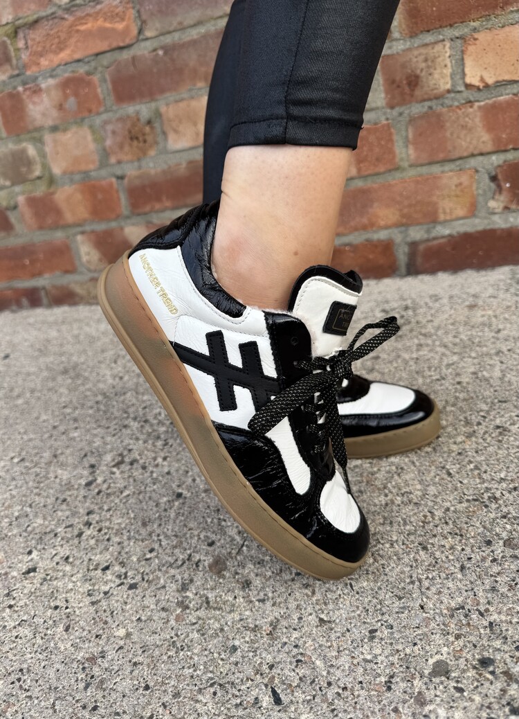 Another Trend A034 9391