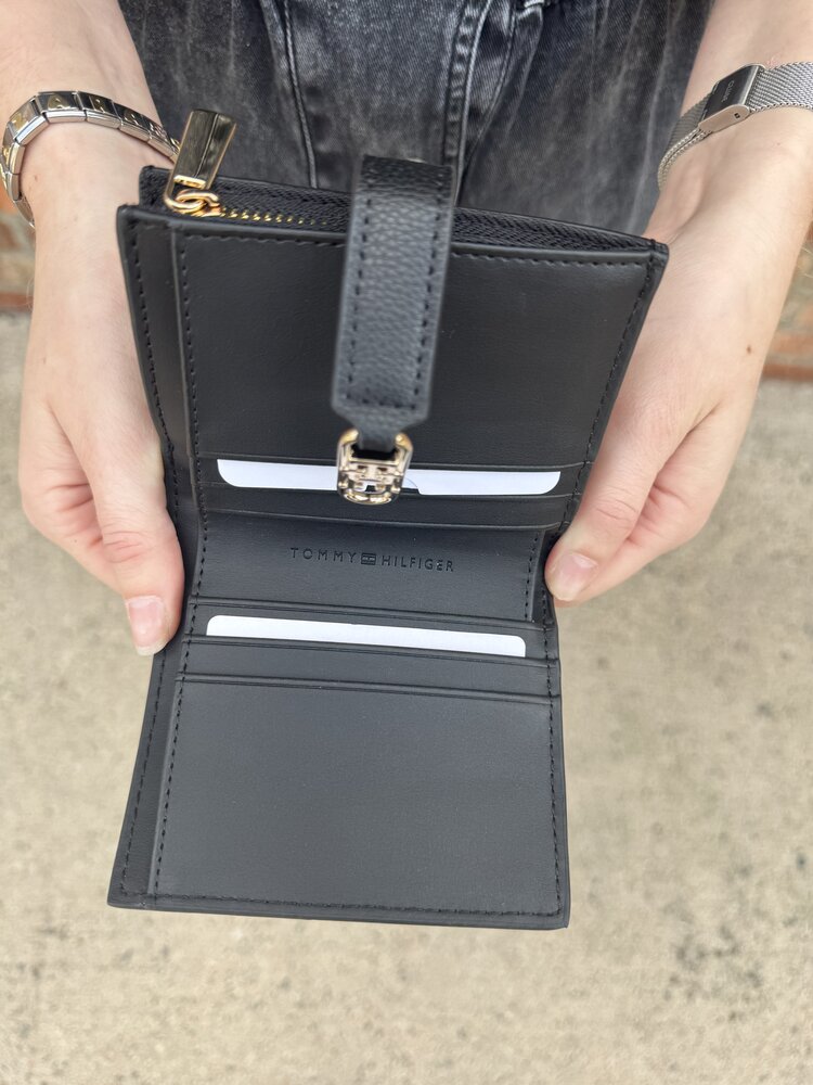 Tommy Hilfiger TH Libre Bifold