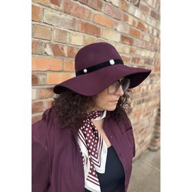 Pia Rossini Ivanka Hat