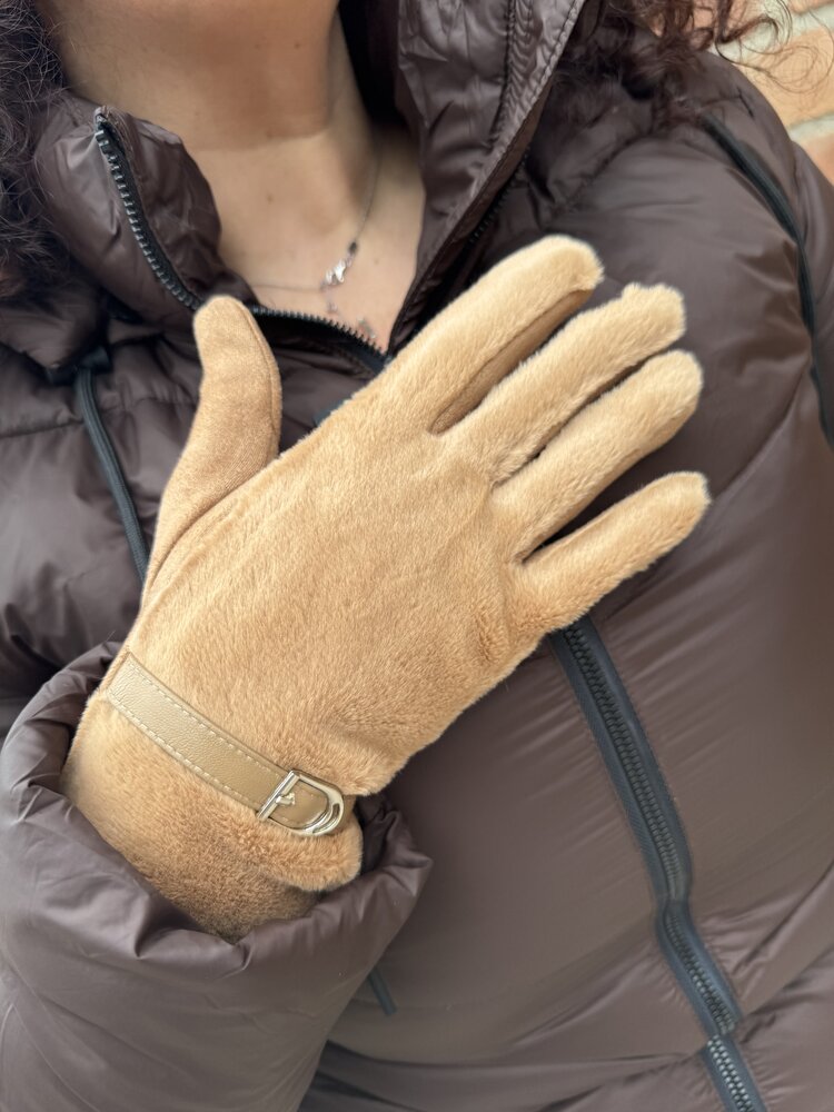 Evie Gloves