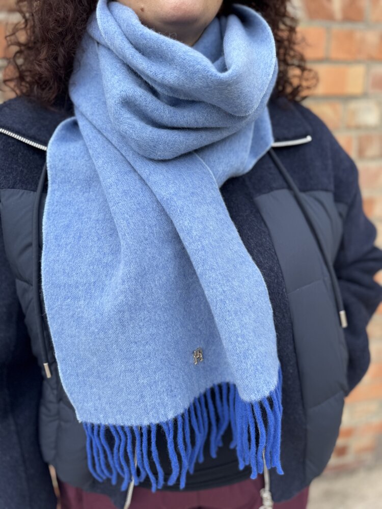 Tommy Hilfiger TH Elevated Chic Woven Scarf