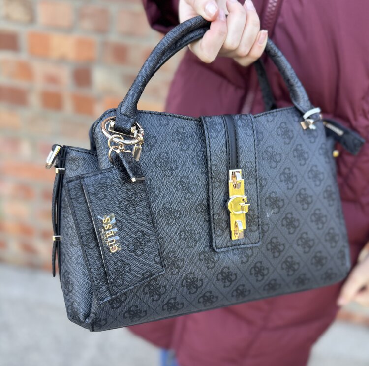 Guess Yvonne Logo Girlfriend Satchel