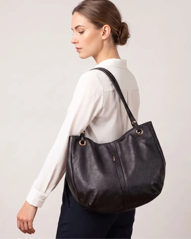 Elie Beaumont Curve Soft Tote