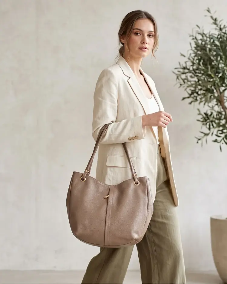 Elie Beaumont Curve Soft Tote
