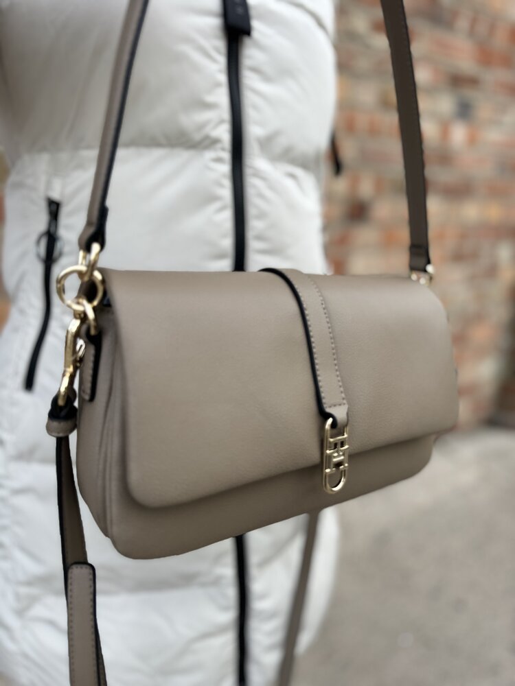 Tommy Hilfiger TH Libre Conv Flap Crossover