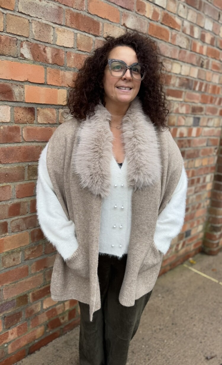 Elie Beaumont Winter Stole Elite - Fur Collar