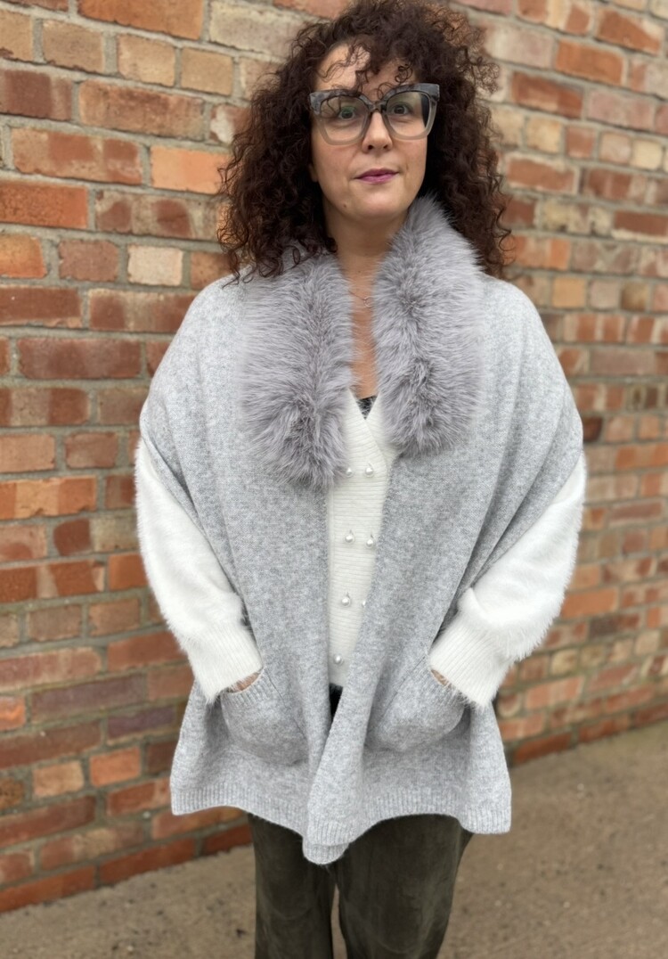 Elie Beaumont Winter Stole Elite - Fur Collar