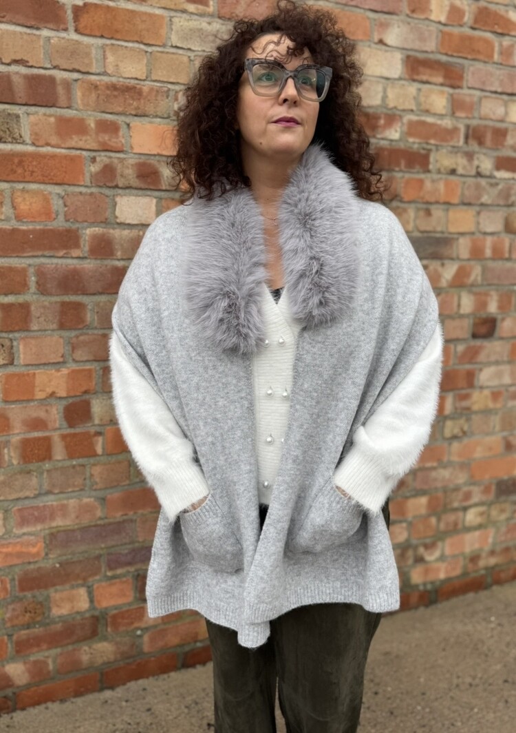 Elie Beaumont Winter Stole Elite - Fur Collar
