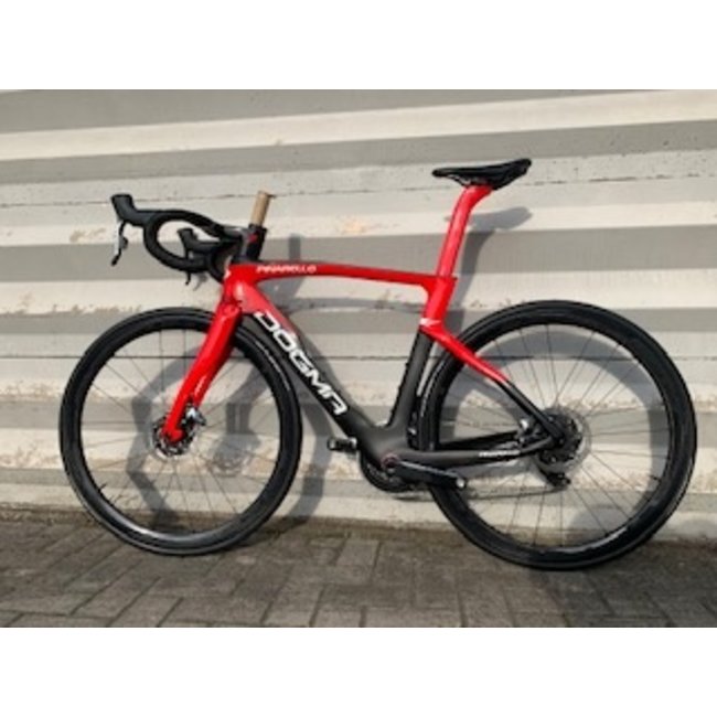 Pinarello Dogma F Disc Complete Bicycle