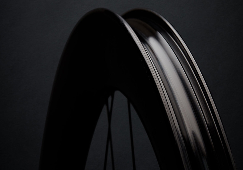 Campagnolo Paire de roues Bora WTO 60 C23 Tubeless Ready 2-Way Fit Disc - Carbone pas cher