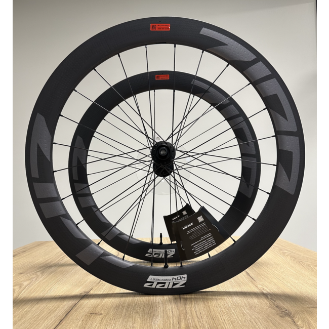 Zipp 404 Firecrest Tubeless Disc Brake Wheelset