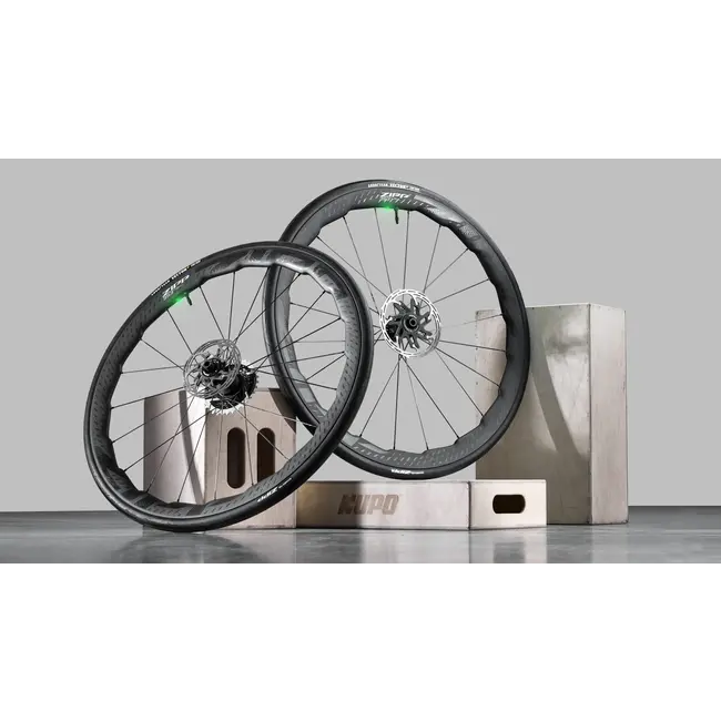 Zipp 353 NSW Tubeless Disc Brake Wheelset