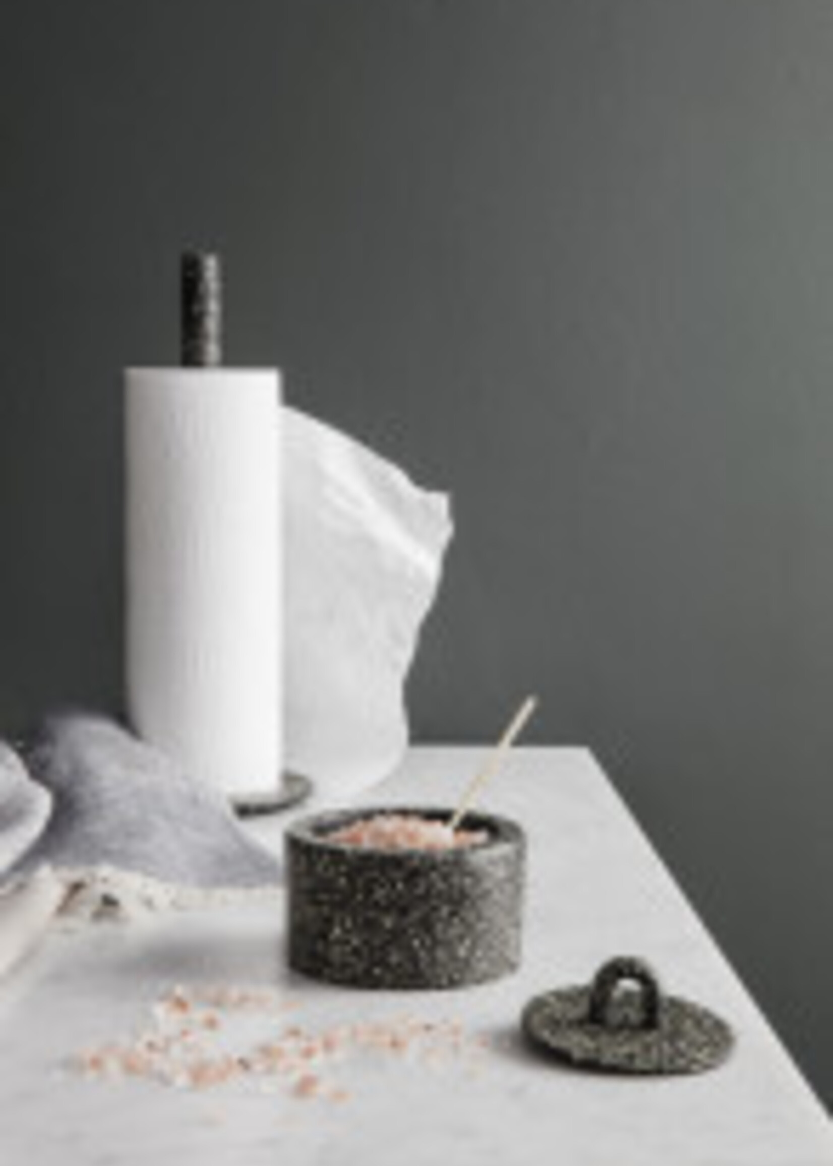 Ferm Living Ferm Living Buckle Opbergpot gespikkeld