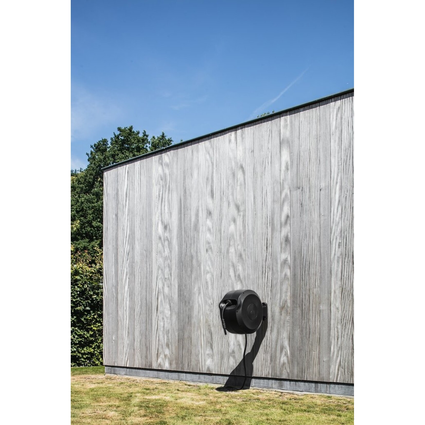 Zee Zee Mirtoon 30 Tuinslang Zwart met Automatisch Oprolsysteem